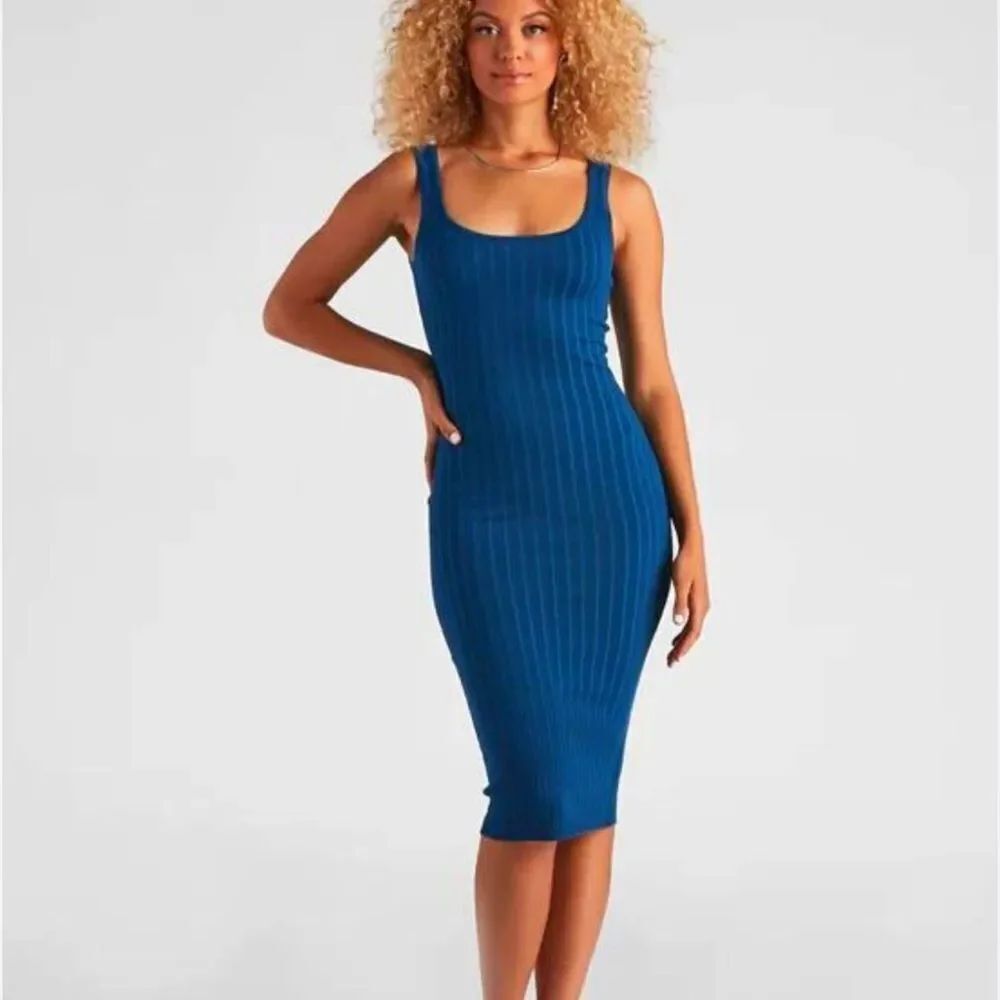Windsor Blue Ribbed Bodycon Midi Dress Women’s Medium